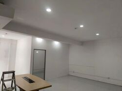 Irving Road (D13), Office #570944551